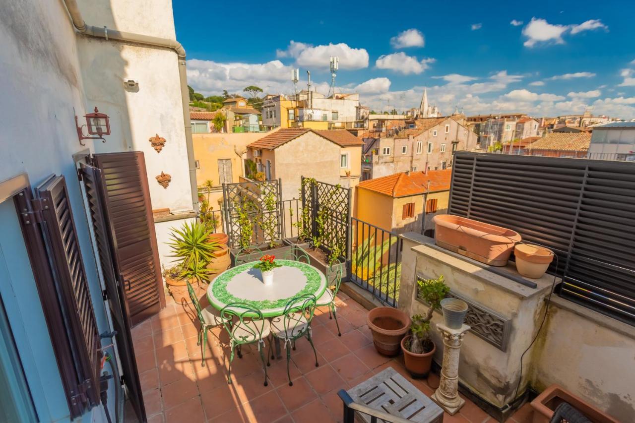 The B Rooftop Apartment Roma Esterno foto
