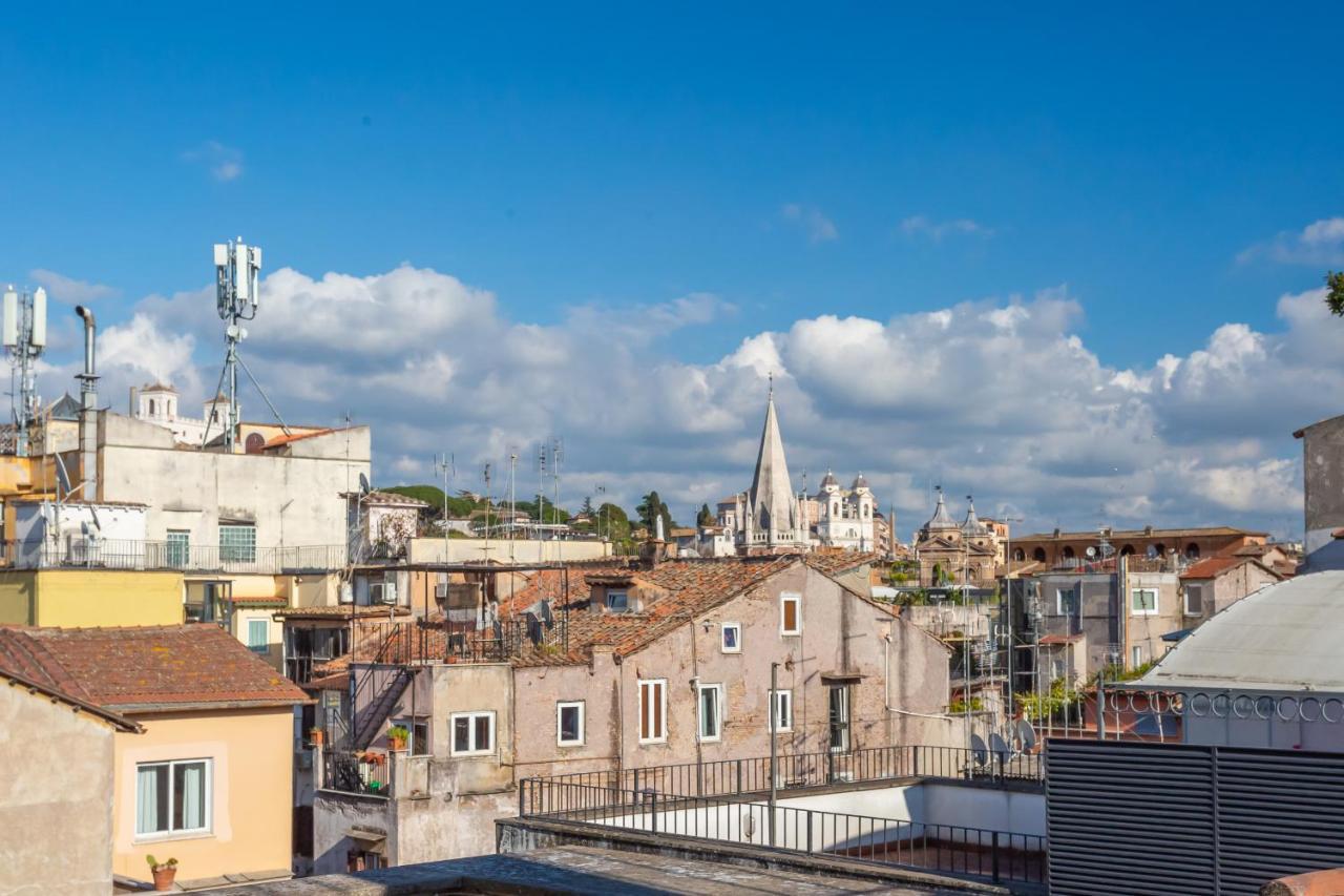 The B Rooftop Apartment Roma Esterno foto